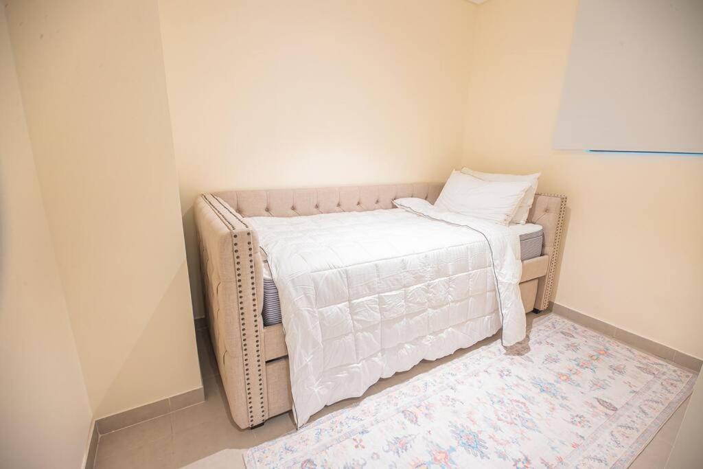 Luxury 3 Bdr Villa By The Sea 54 Fujairah Bagian luar foto