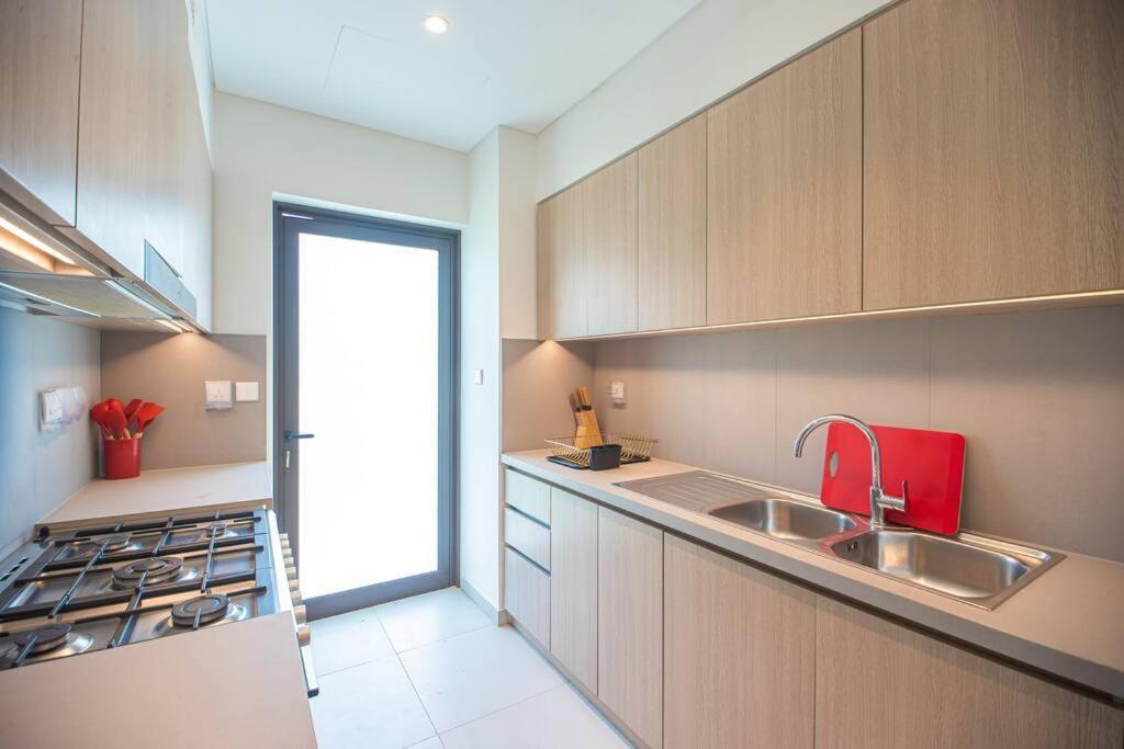 Luxury 3 Bdr Villa By The Sea 54 Fujairah Bagian luar foto