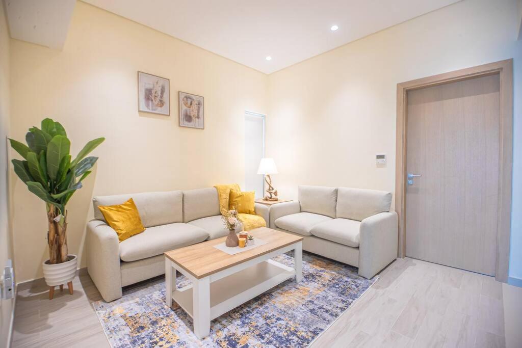 Luxury 3 Bdr Villa By The Sea 54 Fujairah Bagian luar foto