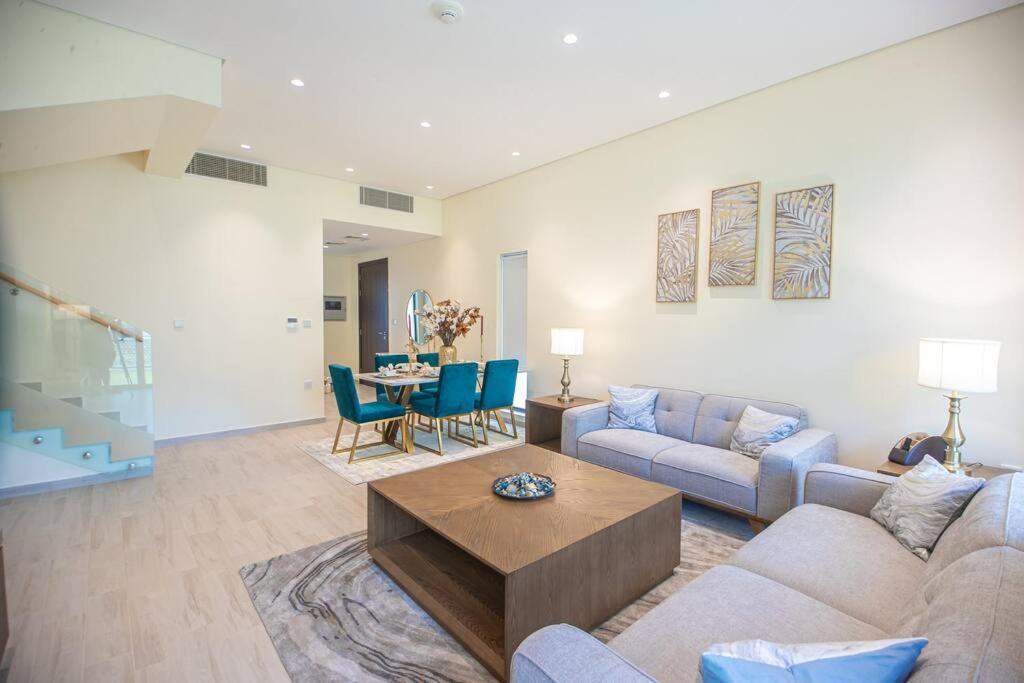 Luxury 3 Bdr Villa By The Sea 54 Fujairah Bagian luar foto